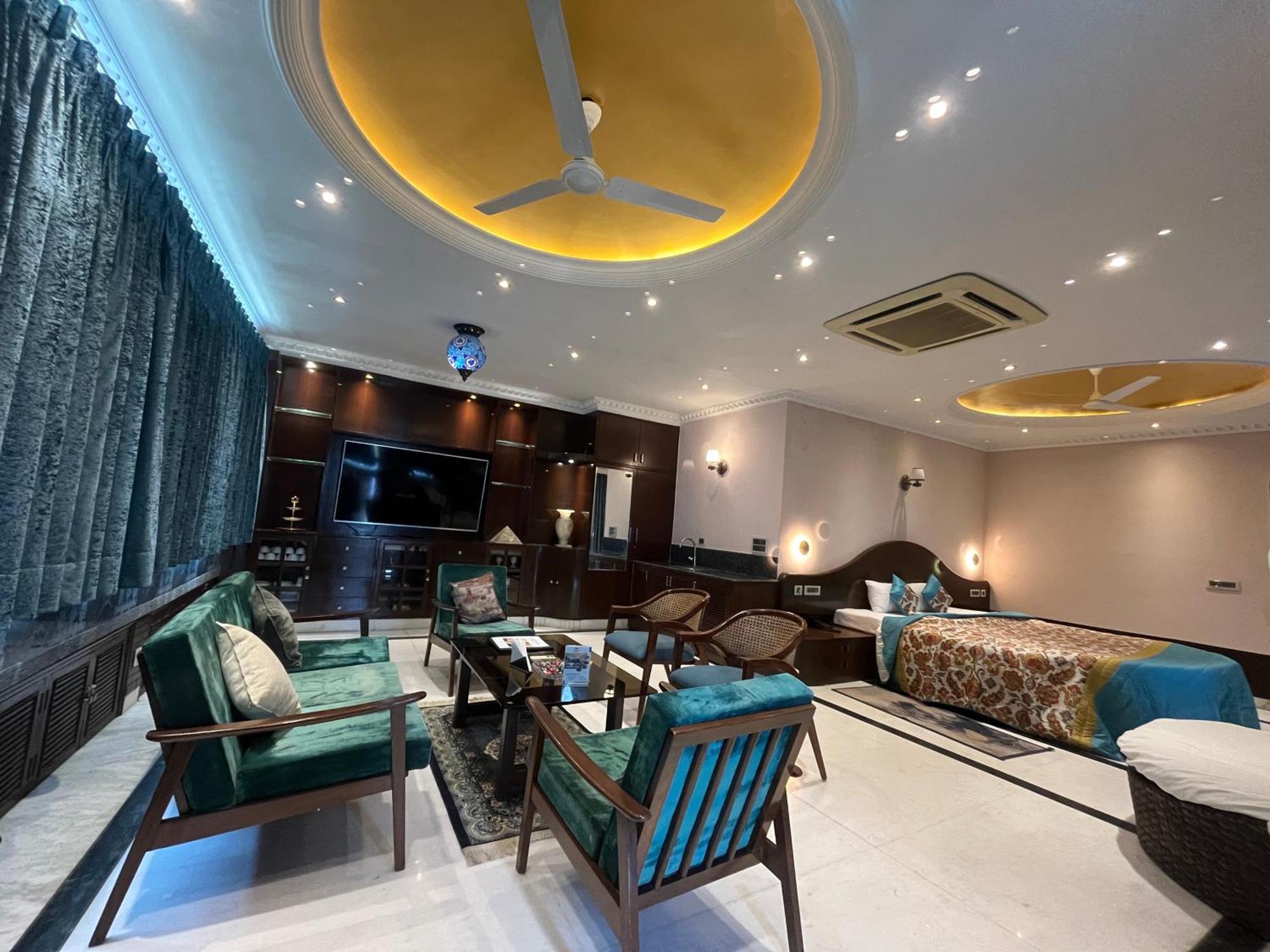 Treehouse Narmade A Riverfront Resort & Spa Narmadapuram Hoshangabad Zewnętrze zdjęcie